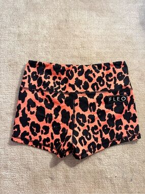 Fleo shorts
